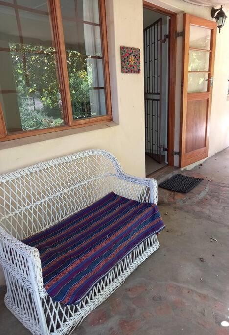 34 Steyn Street, Barrydale Apartment Luaran gambar